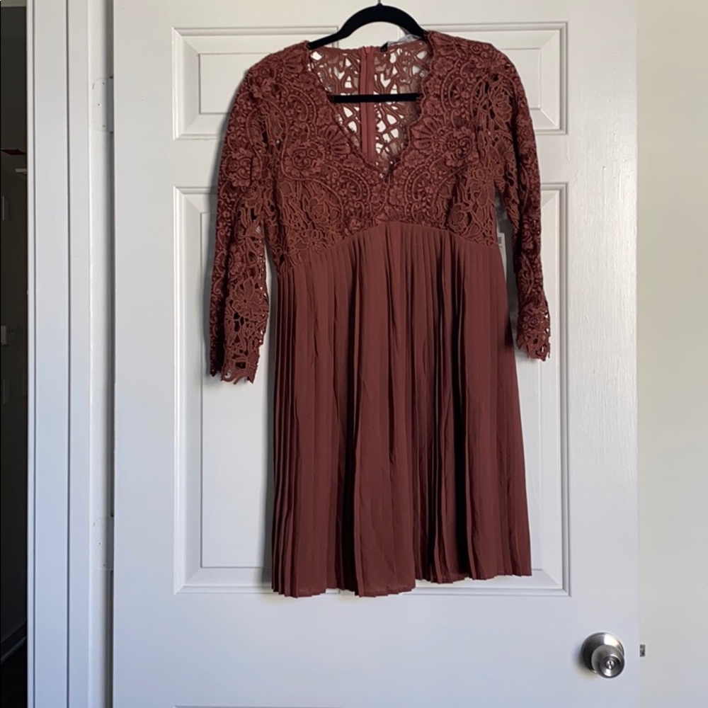 Lace dress